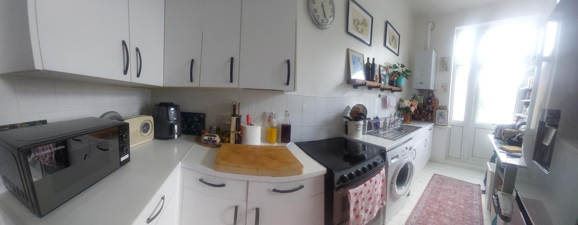 Centrel To London Single Bed Room Quiet Home With Host And Breakfast Exterior photo